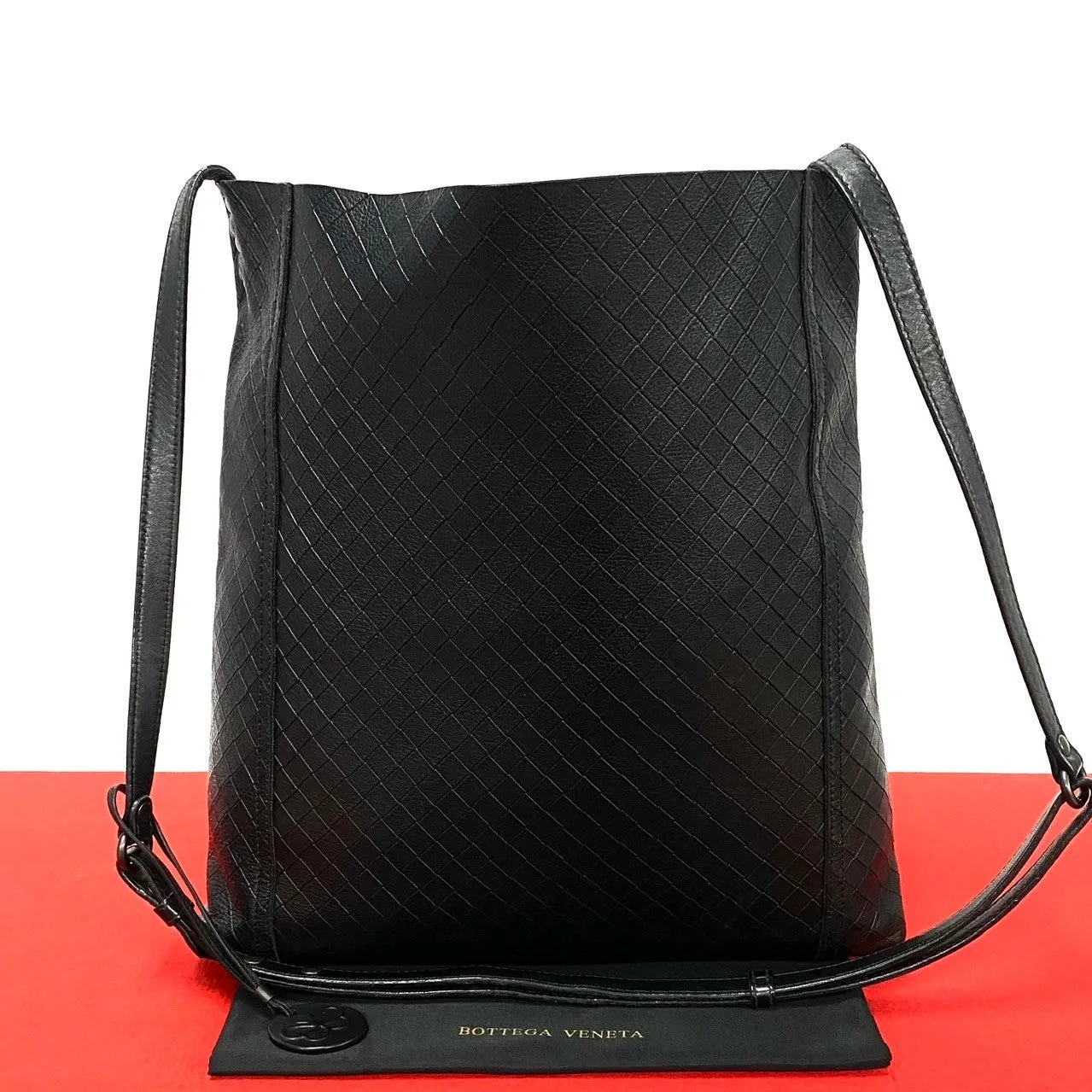 BOTTEGAVENETA Shoulder Bag leather black Intretti Mirage