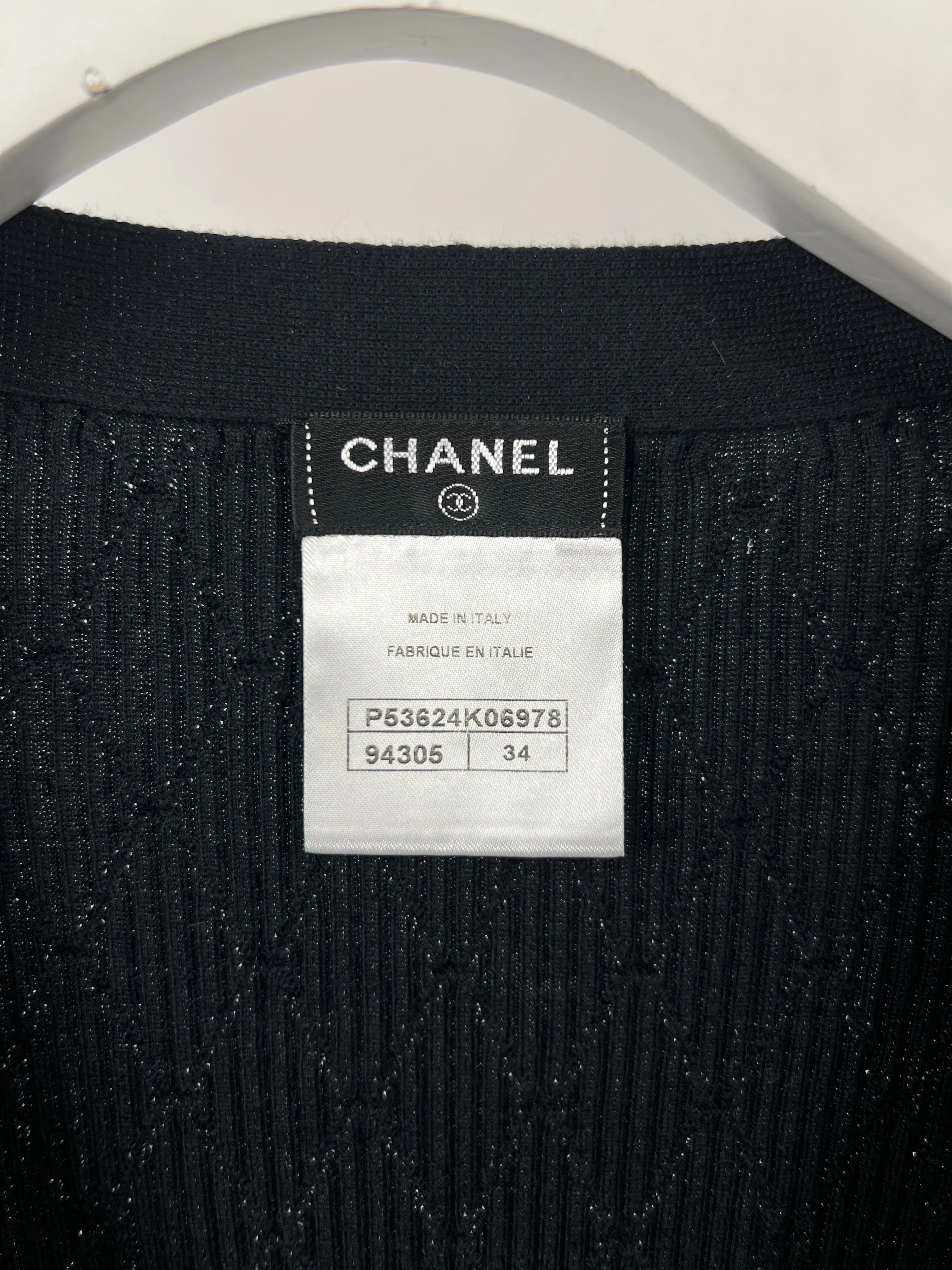 Chanel 16P Black Ribbed Cardigan with Shoulder Button Detail FR 34 (UK 6) RRP ??2,450