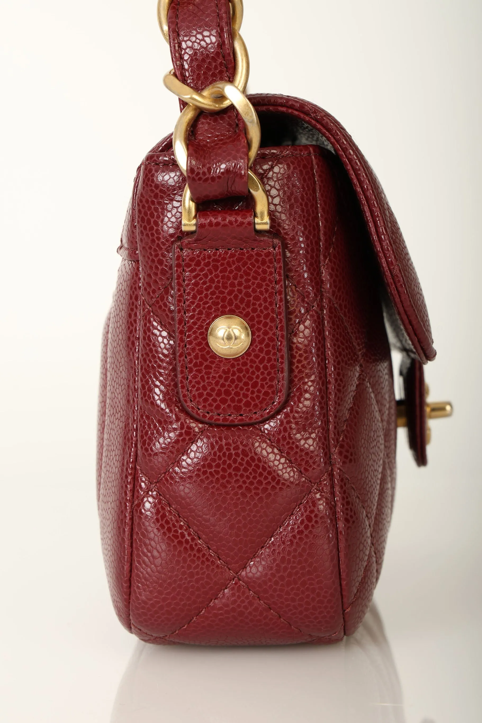 Chanel 2022 Caviar Chain Shoulder Bag