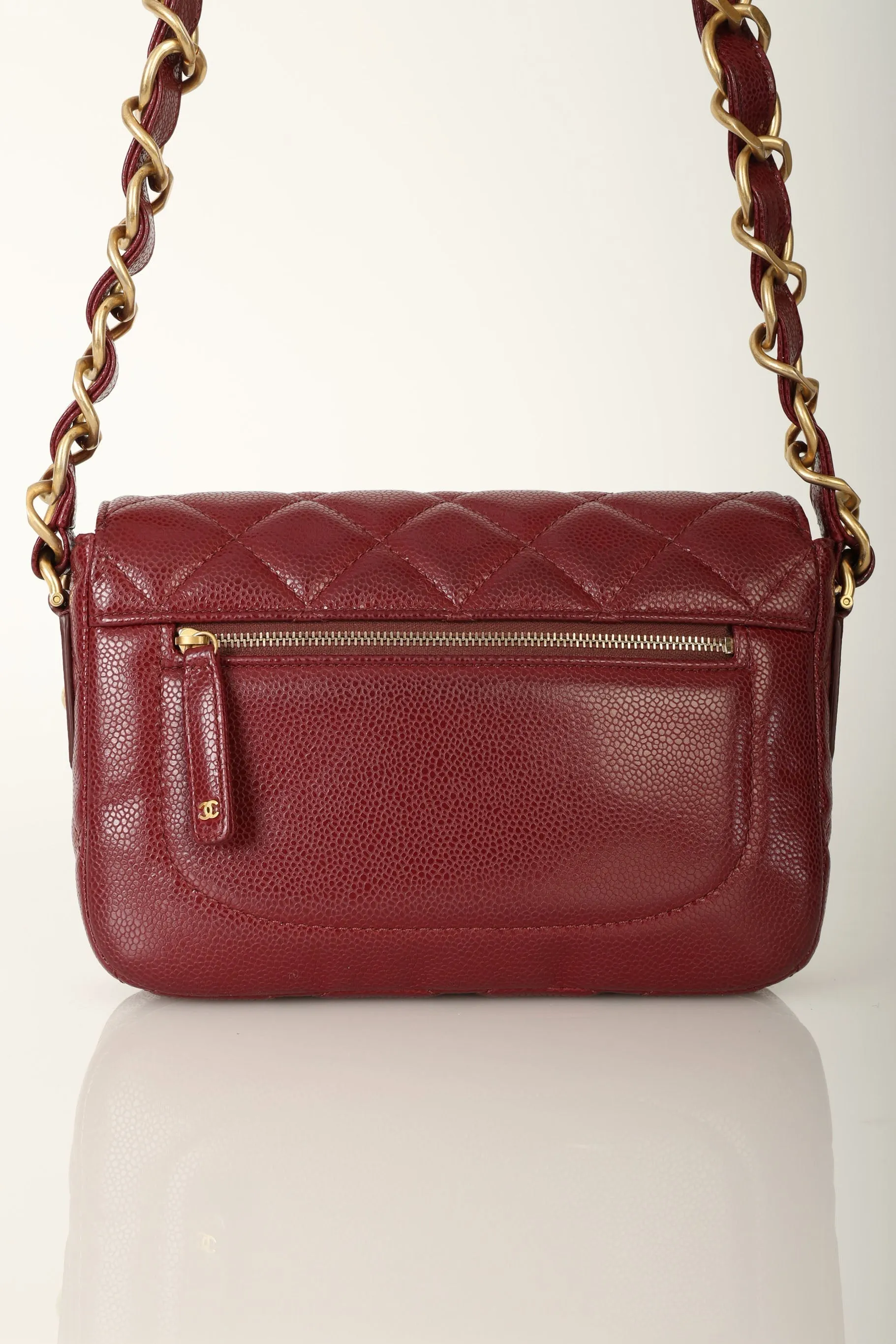 Chanel 2022 Caviar Chain Shoulder Bag