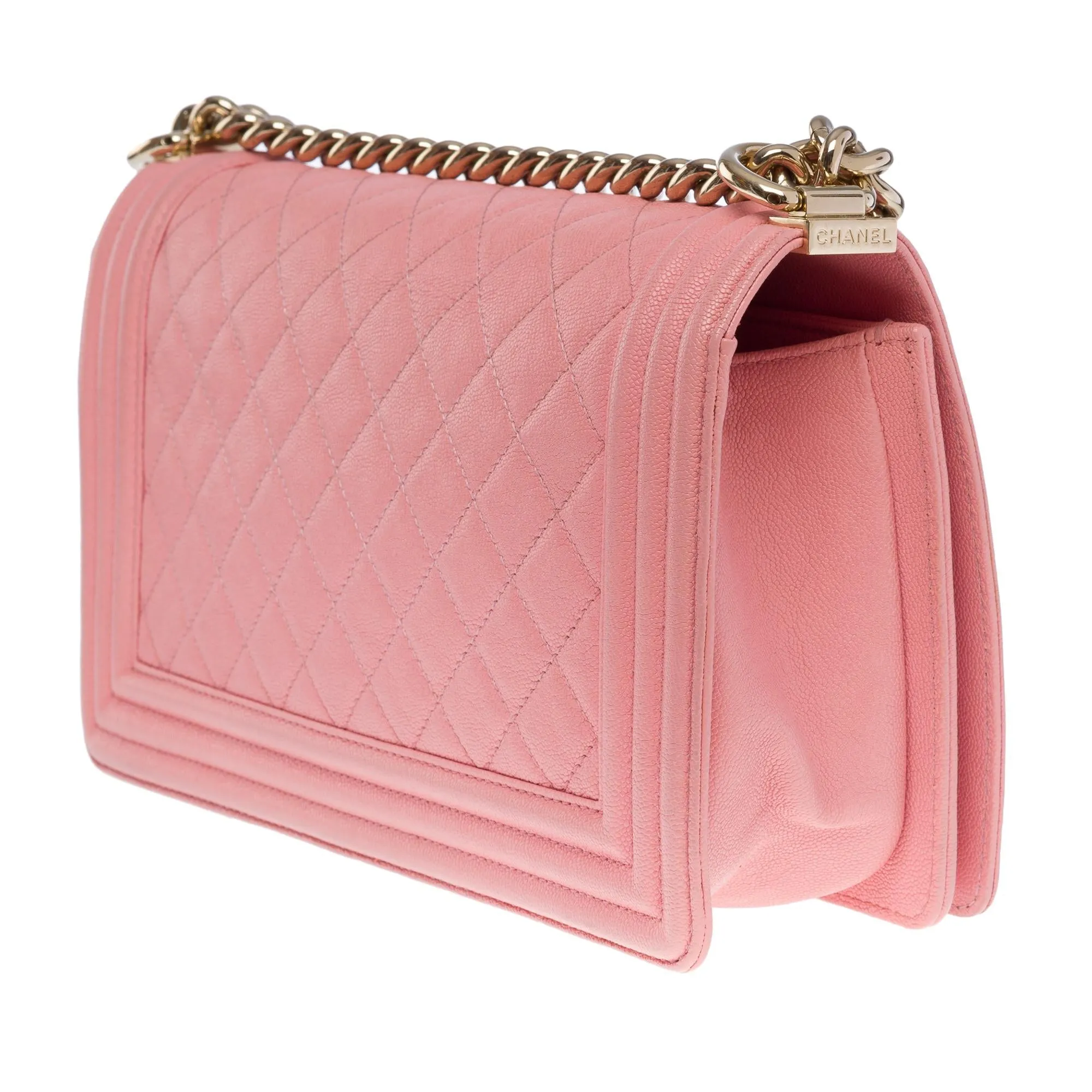 CHANEL Amazing Boy Old medium shoulder bag in Pink caviar quilted leather, SHW