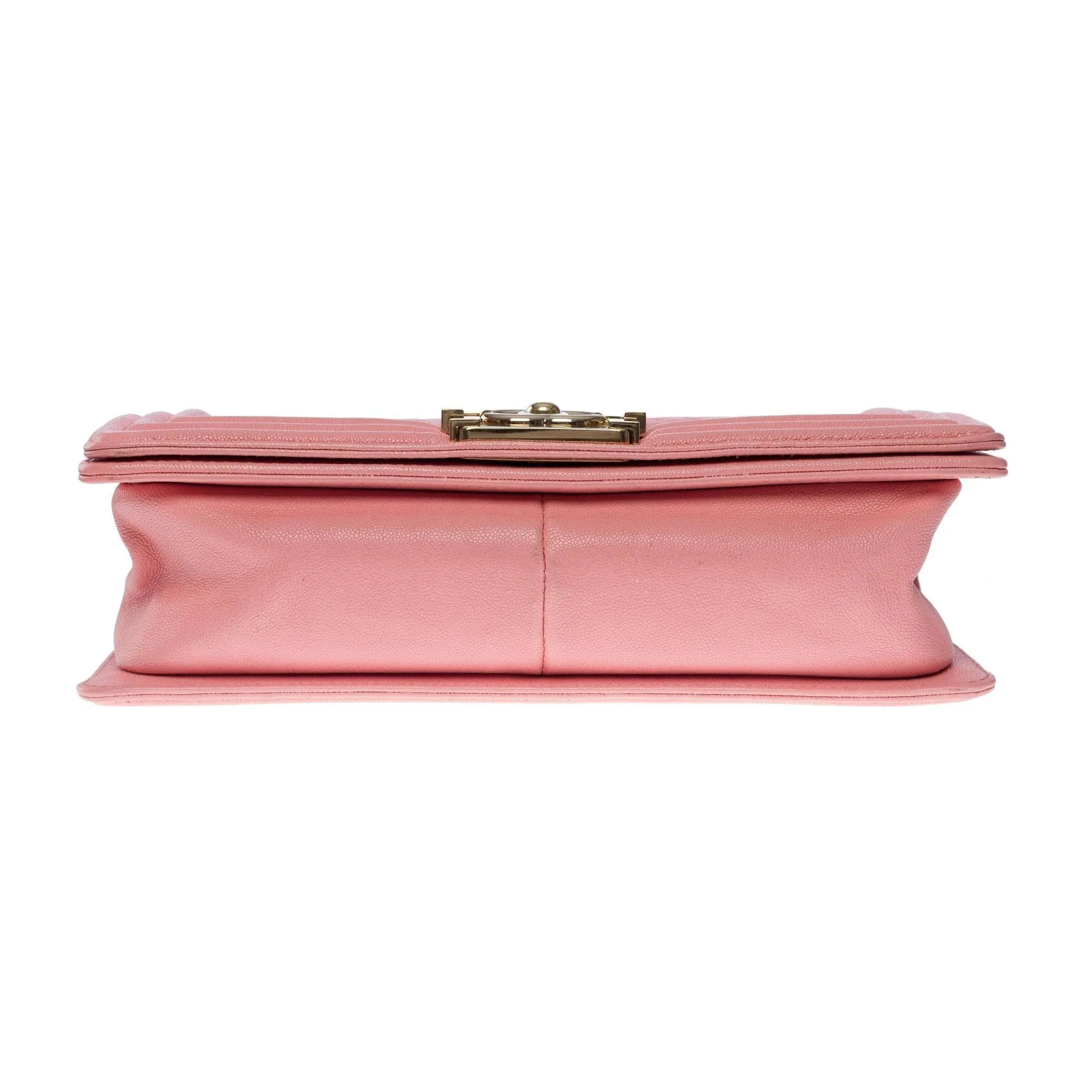 CHANEL Amazing Boy Old medium shoulder bag in Pink caviar quilted leather, SHW