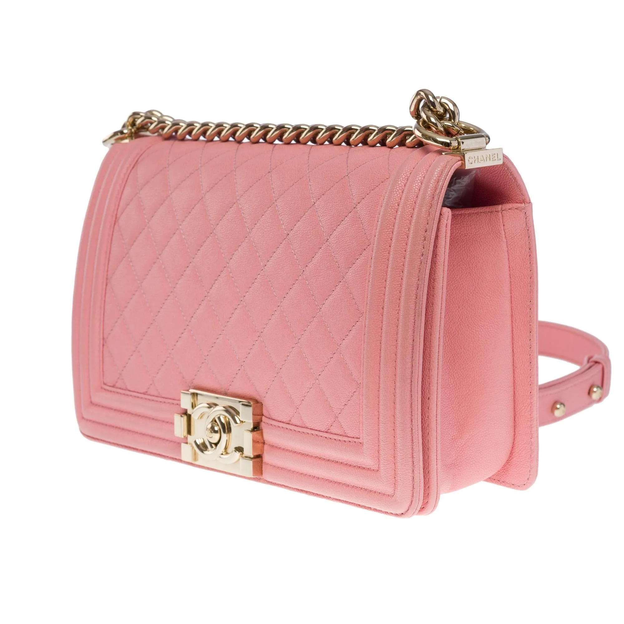 CHANEL Amazing Boy Old medium shoulder bag in Pink caviar quilted leather, SHW