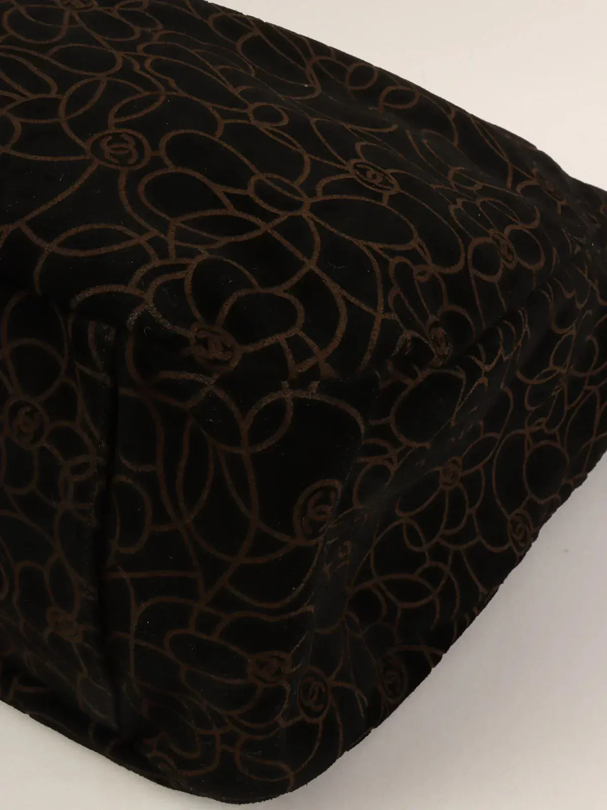 CHANEL Around 2004 Made Suede Camellia Pattern Cc Mark Plate Chain Shoulder Bag Black