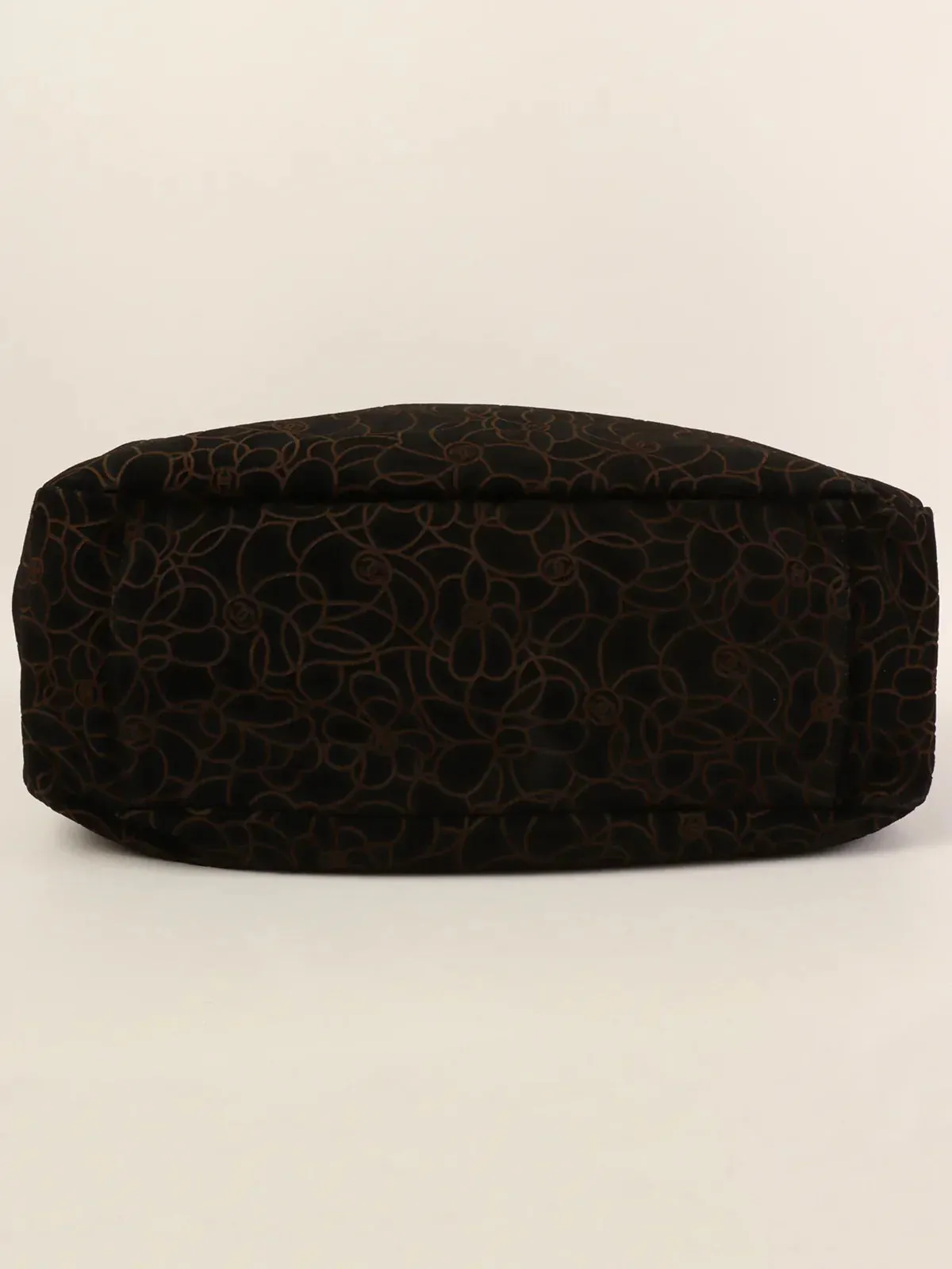 CHANEL Around 2004 Made Suede Camellia Pattern Cc Mark Plate Chain Shoulder Bag Black