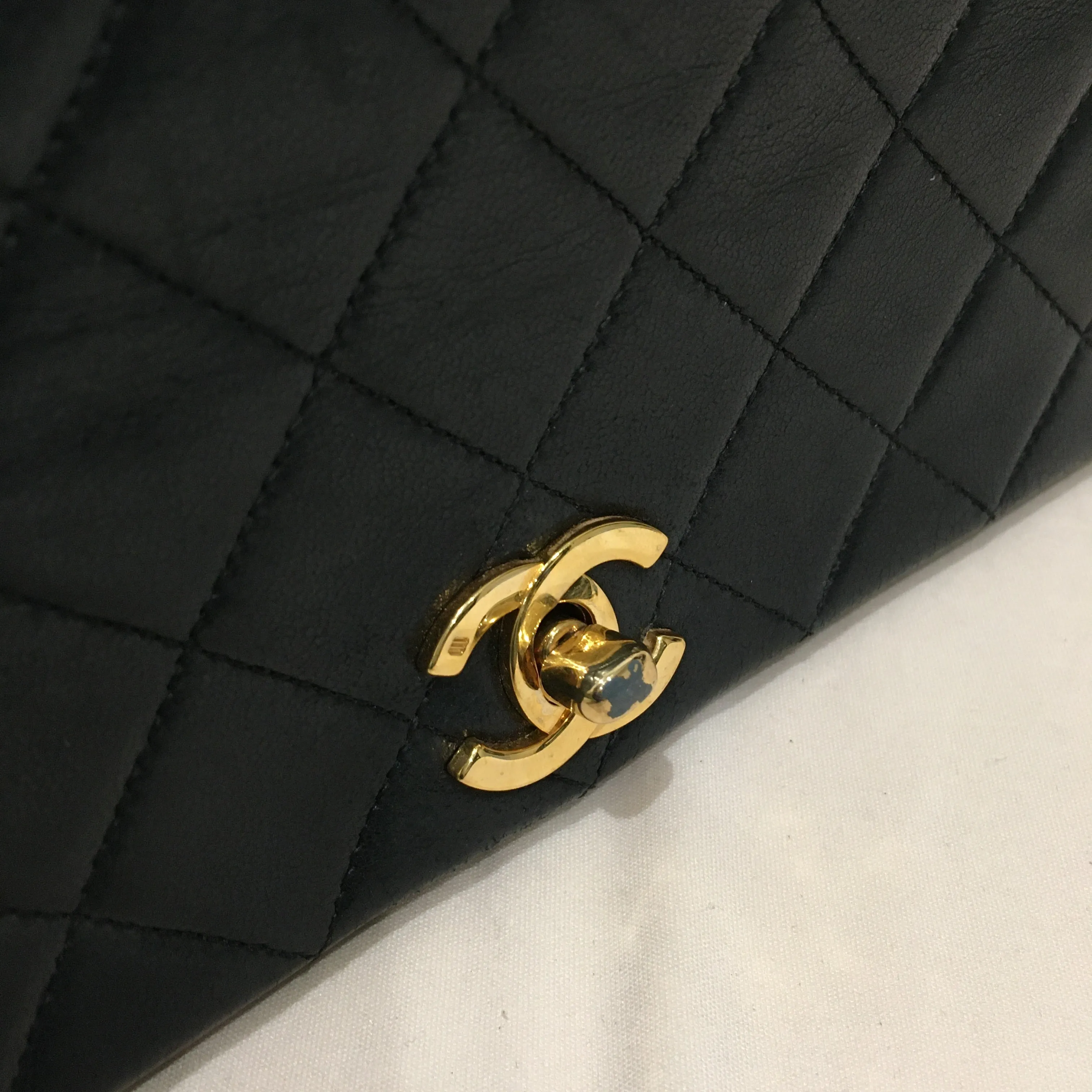 Chanel Black Leather Vintage Single Flap Shoulder Bag Sku# 73023