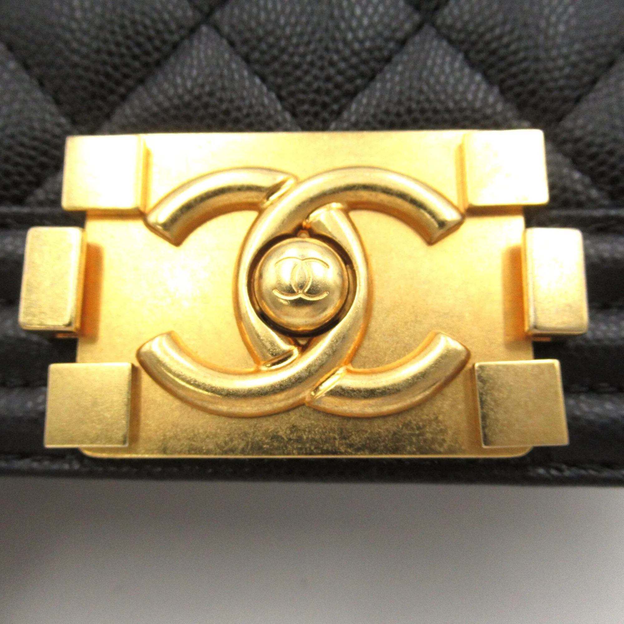 CHANEL Boy Chanel ChainShoulder Black Caviar Skin (Grained Calf) A67085