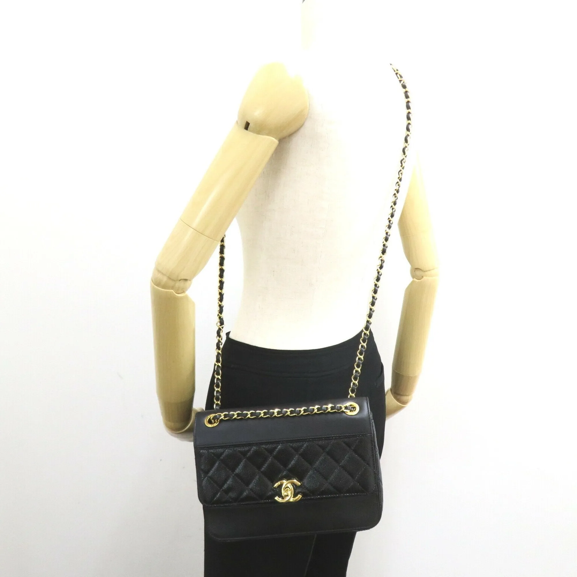 CHANEL Chain Shoulder Bag, Calfskin (Cowhide) Lambskin (Sheepskin) Women's Black AS0949