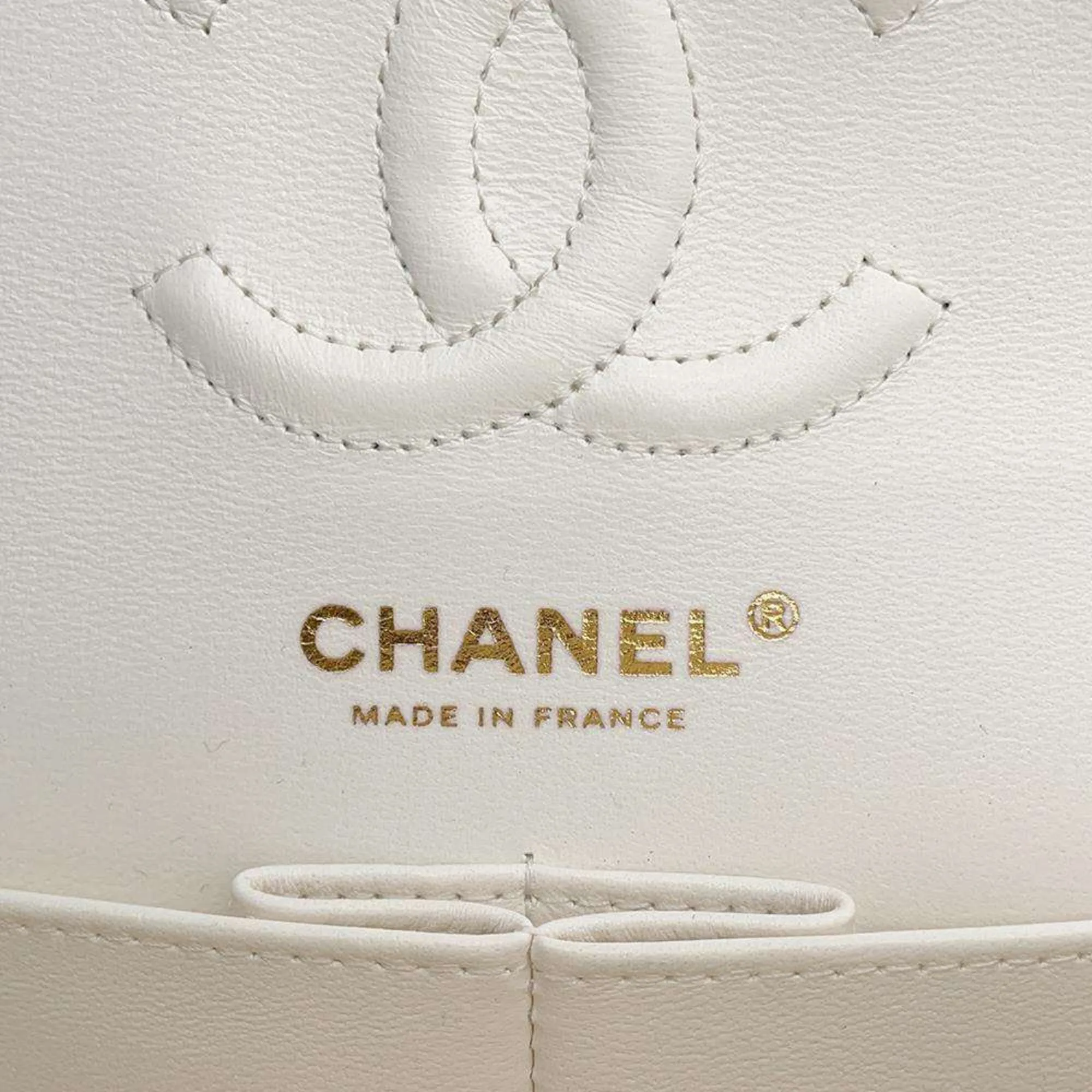 Chanel Chain Shoulder Bag Matelasse Coco Mark Caviar Skin A01113 Double Flap CHANEL White