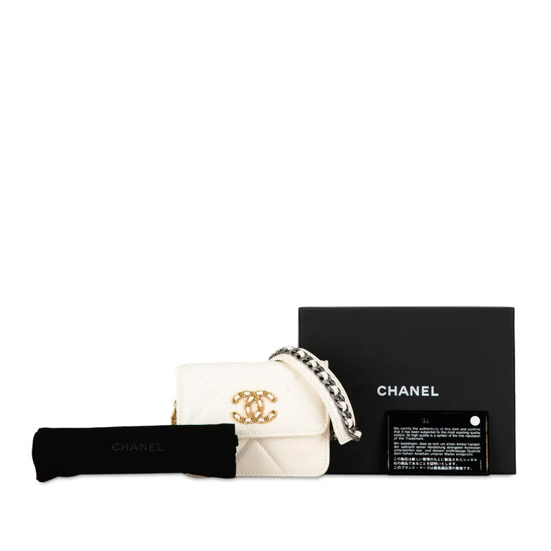 Chanel Chanel 19 Mini Chain Coin Purse Leather Shoulder Bag in Good condition