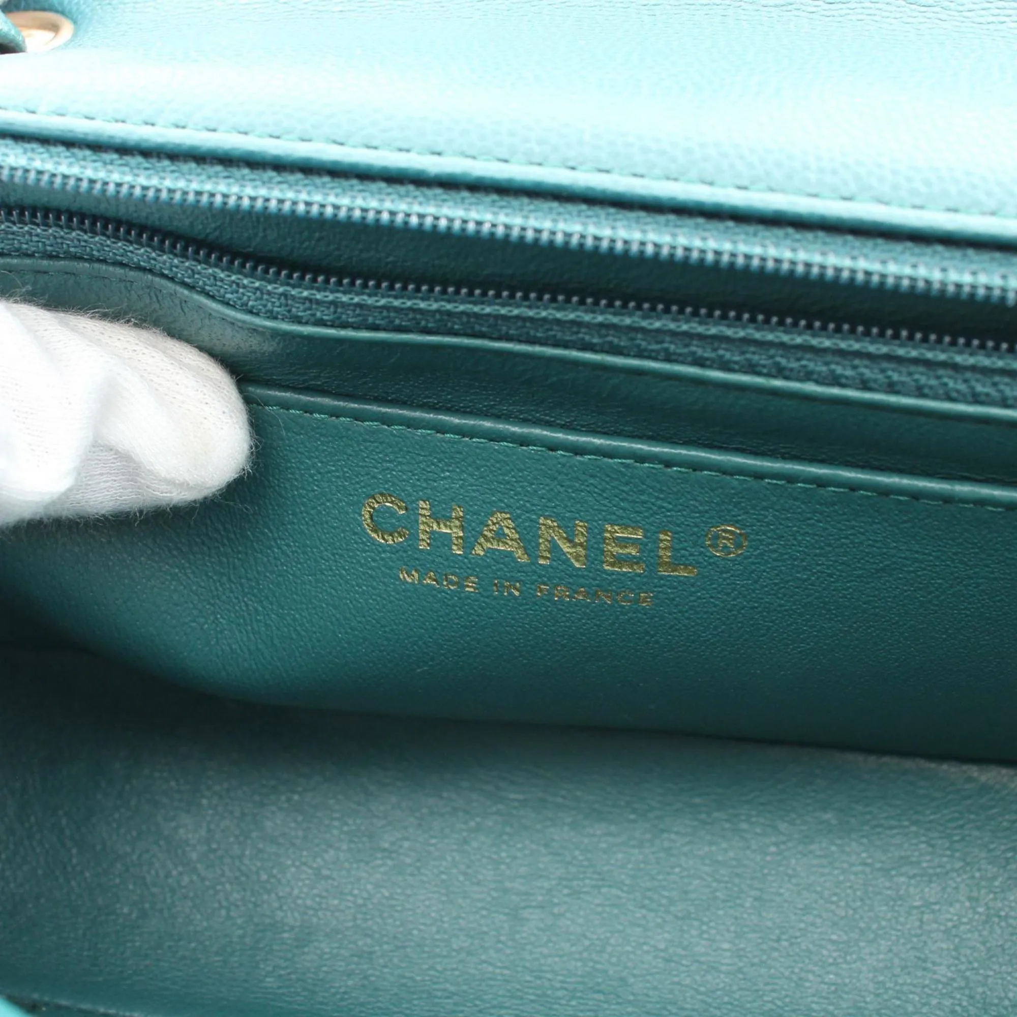 CHANEL Chevron V-stitch shoulder bag, caviar skin, women's, green