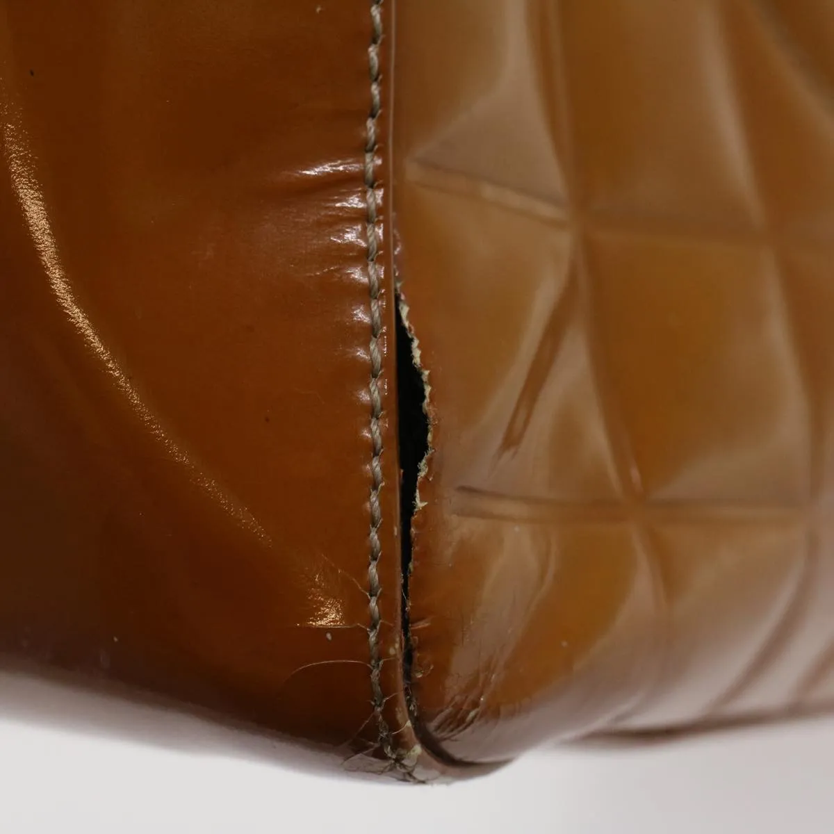 CHANEL Choco Bar Shoulder Bag Patent leather Yellow CC Auth 53382