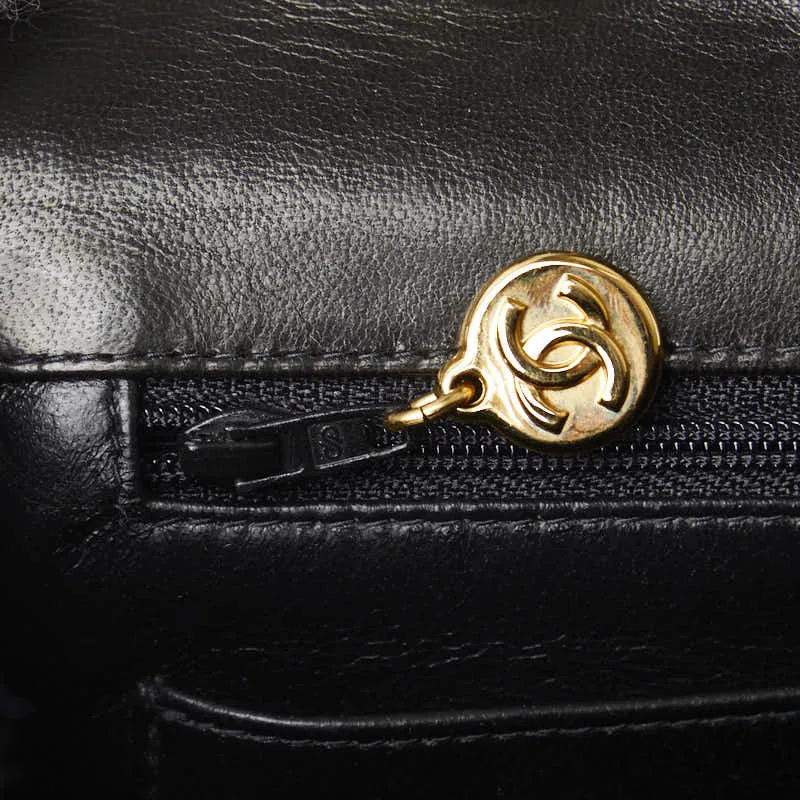 Chanel Jumbo Quilted Leather Single Flap Bag Leather Shoulder Bag in Good condition