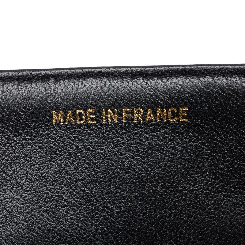 Chanel Jumbo Quilted Leather Single Flap Bag Leather Shoulder Bag in Good condition