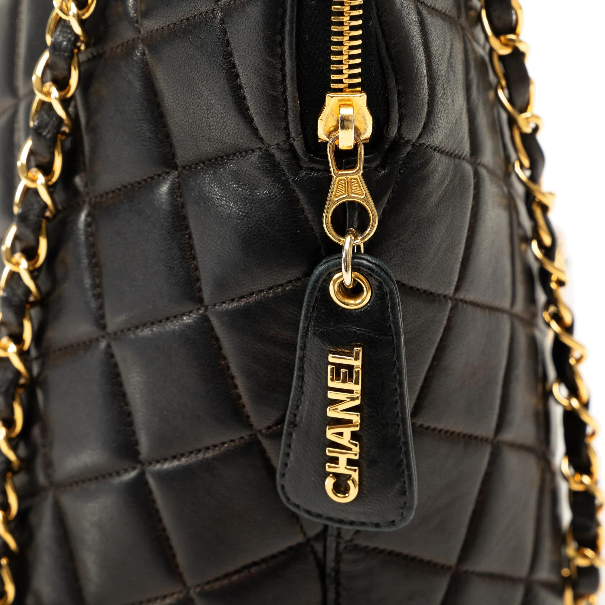 Chanel Quilted Lambskin Dome Shoulder Bag (SHG-BDgoe5)