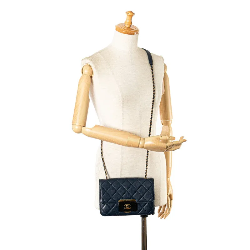 Chanel Quilted Leather Beauty Lock Shoulder Bag Leather Shoulder Bag in Good condition
