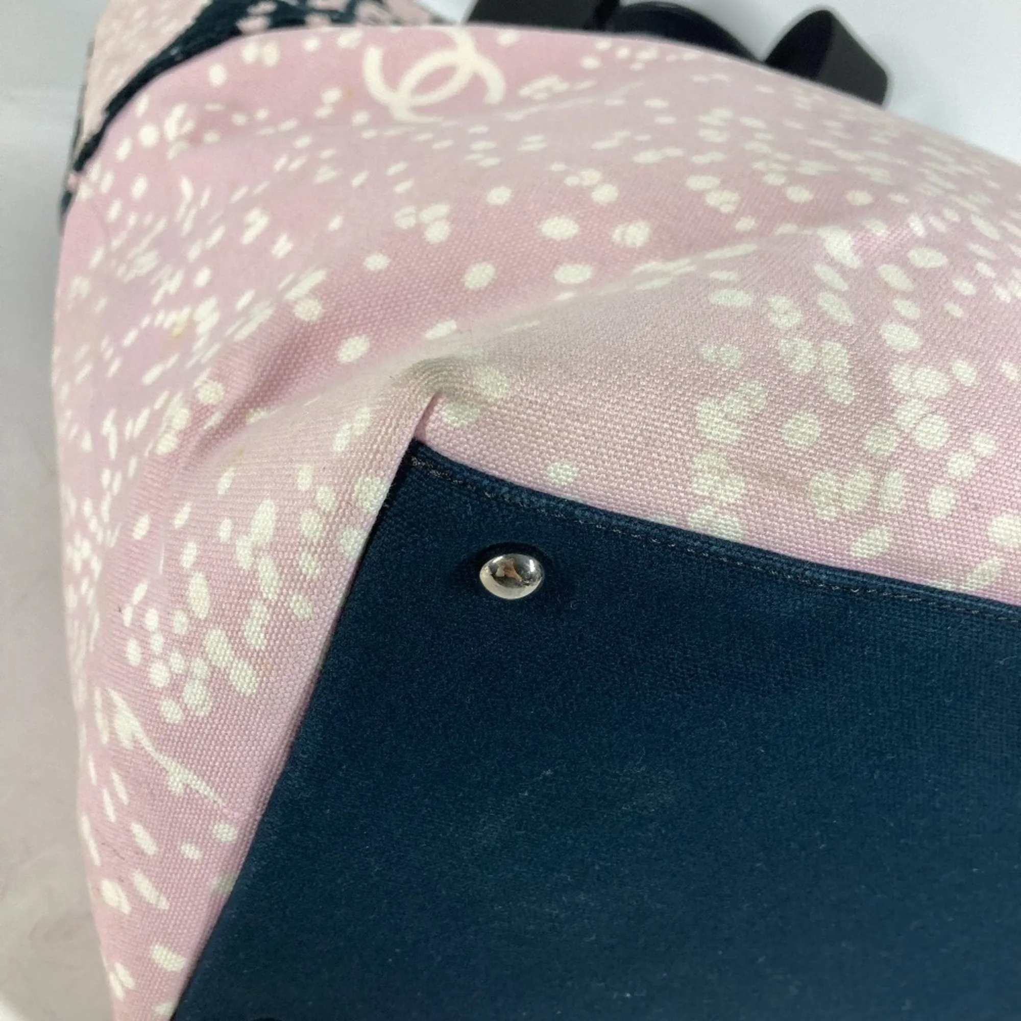CHANEL Shopping Shoulder Bag