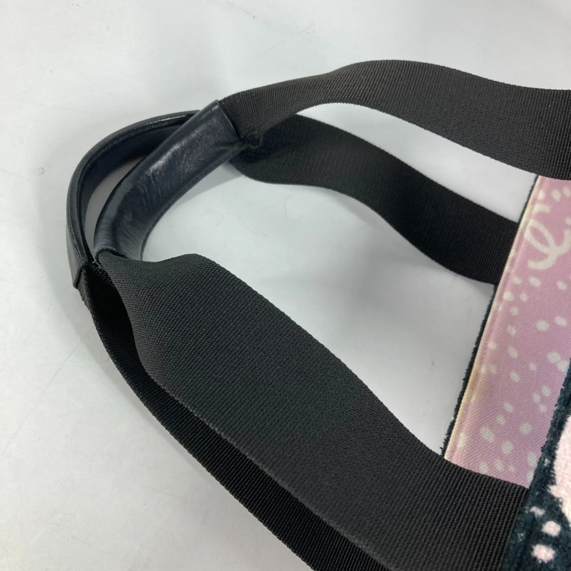 CHANEL Shopping Shoulder Bag