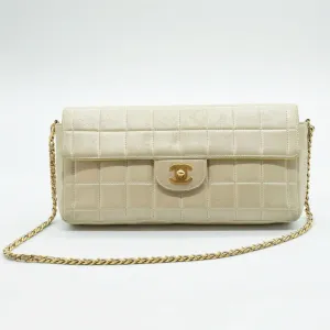CHANEL Shoulder Bag Chocolate Bar Leather Champagne Gold Women's PD59