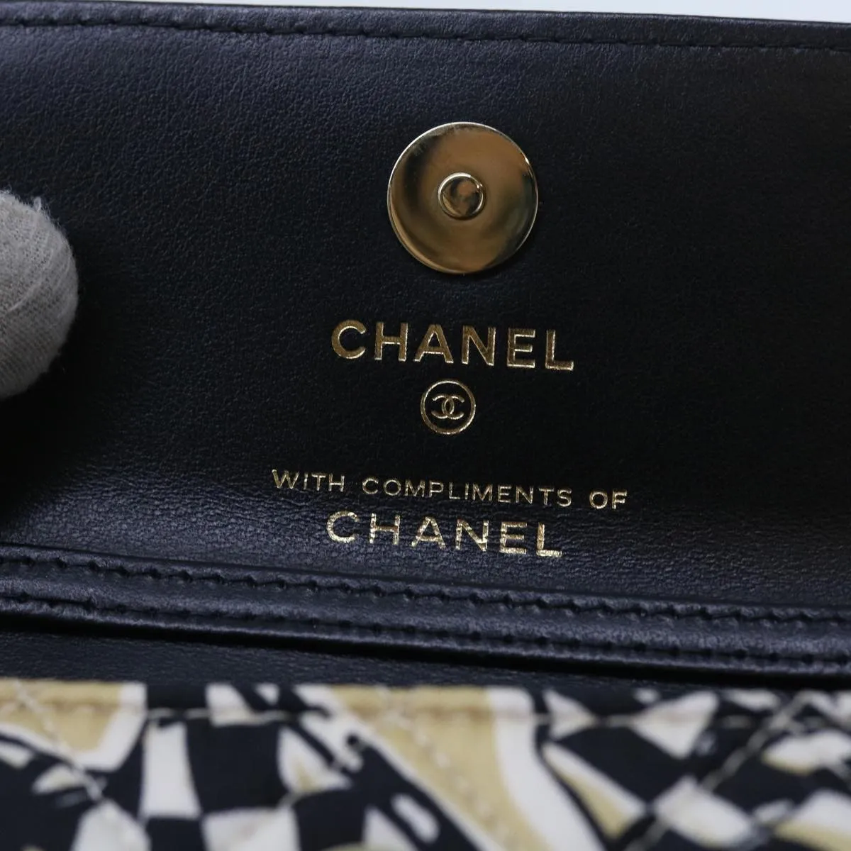 CHANEL Shoulder Bag