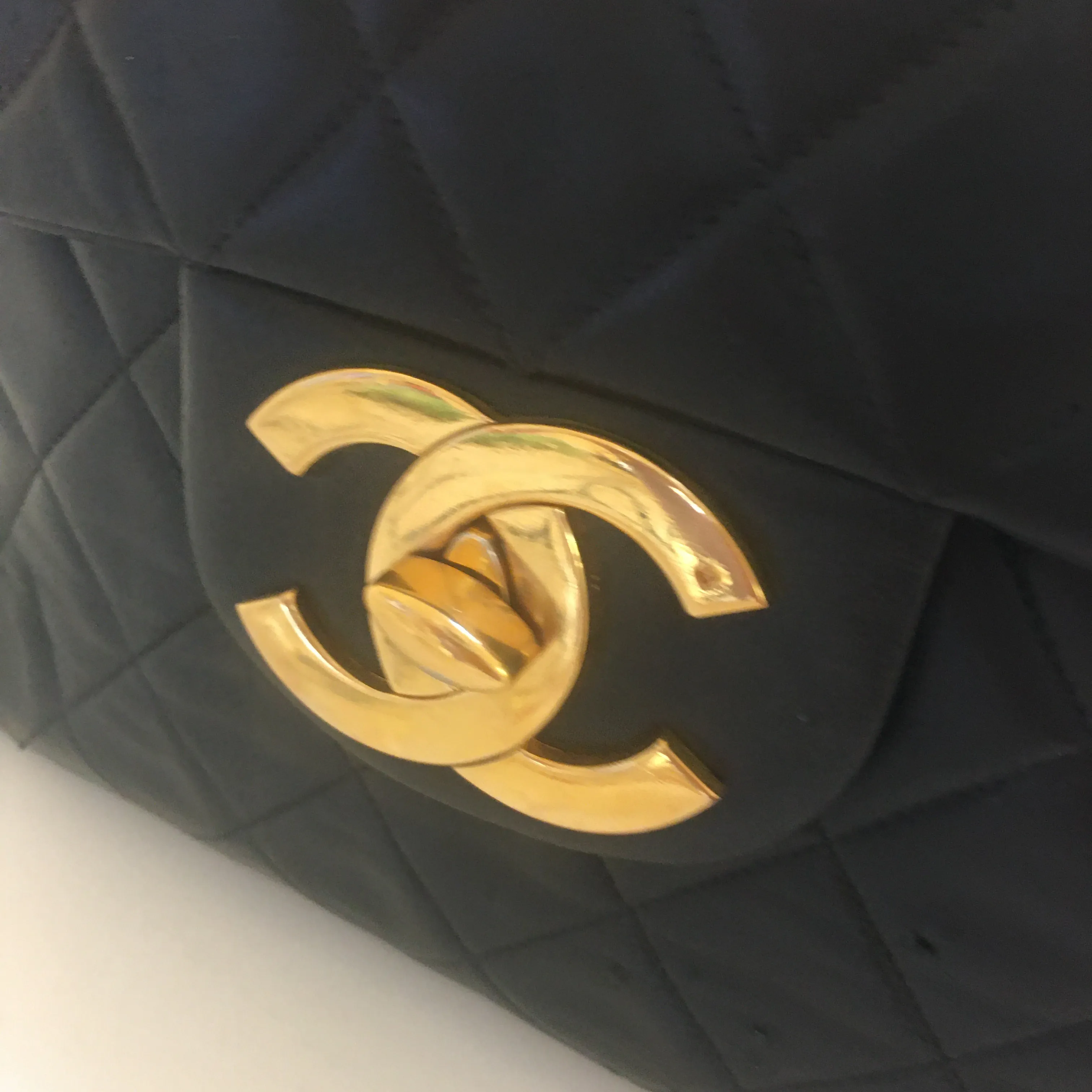 CHANEL Timeless/Classique Maxi Shoulder Bag in Black Leather