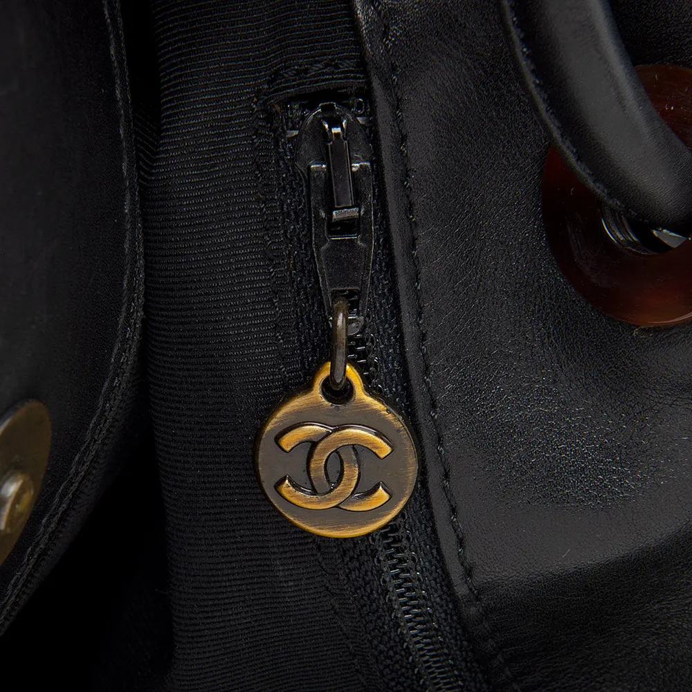 Chanel Vintage Leather CC Tassel Shoulder Bag (SHF-12835)