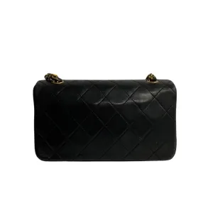CHANEL Wallet On Chain Shoulder Bag