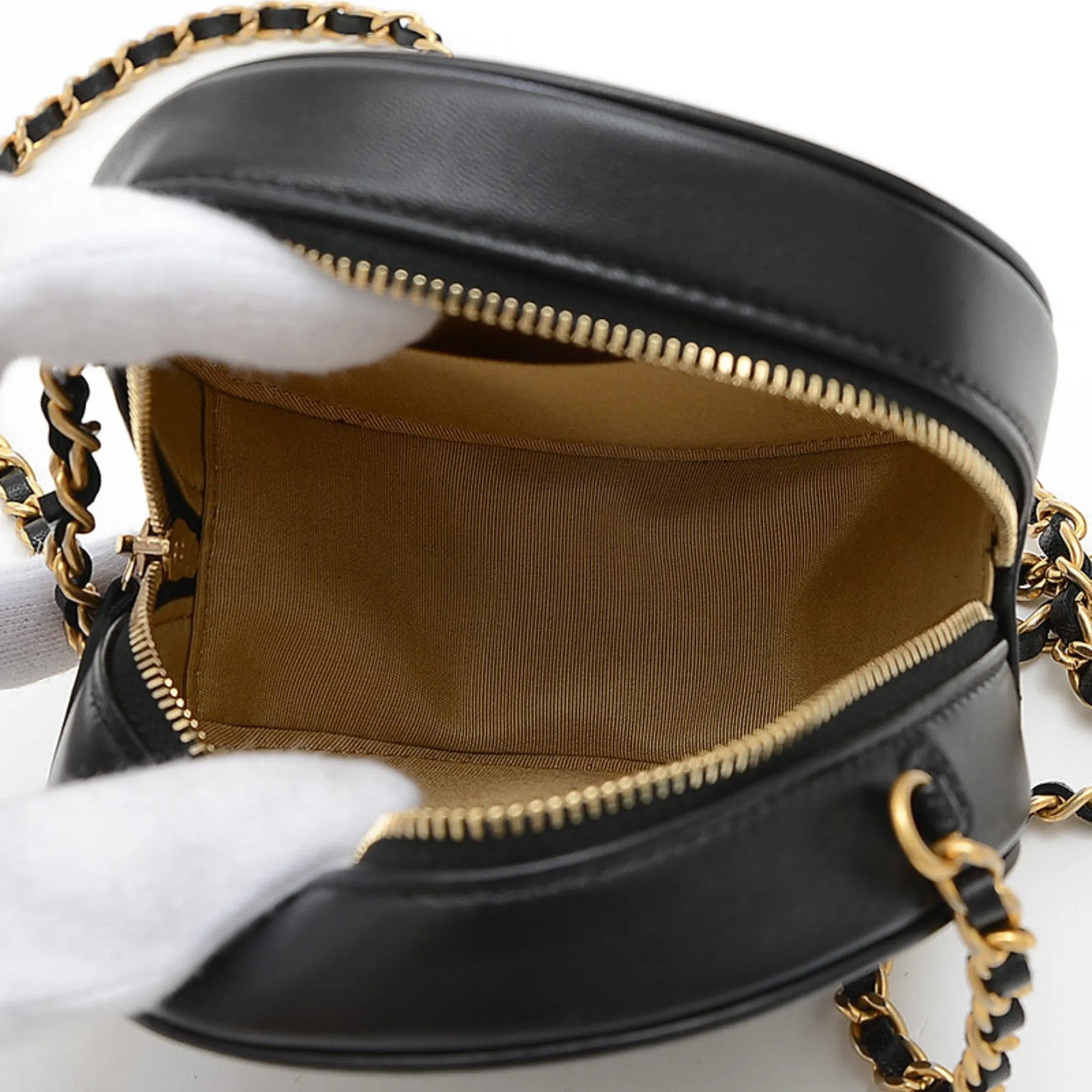 Chanel Women's Leather Shoulder Bag Black