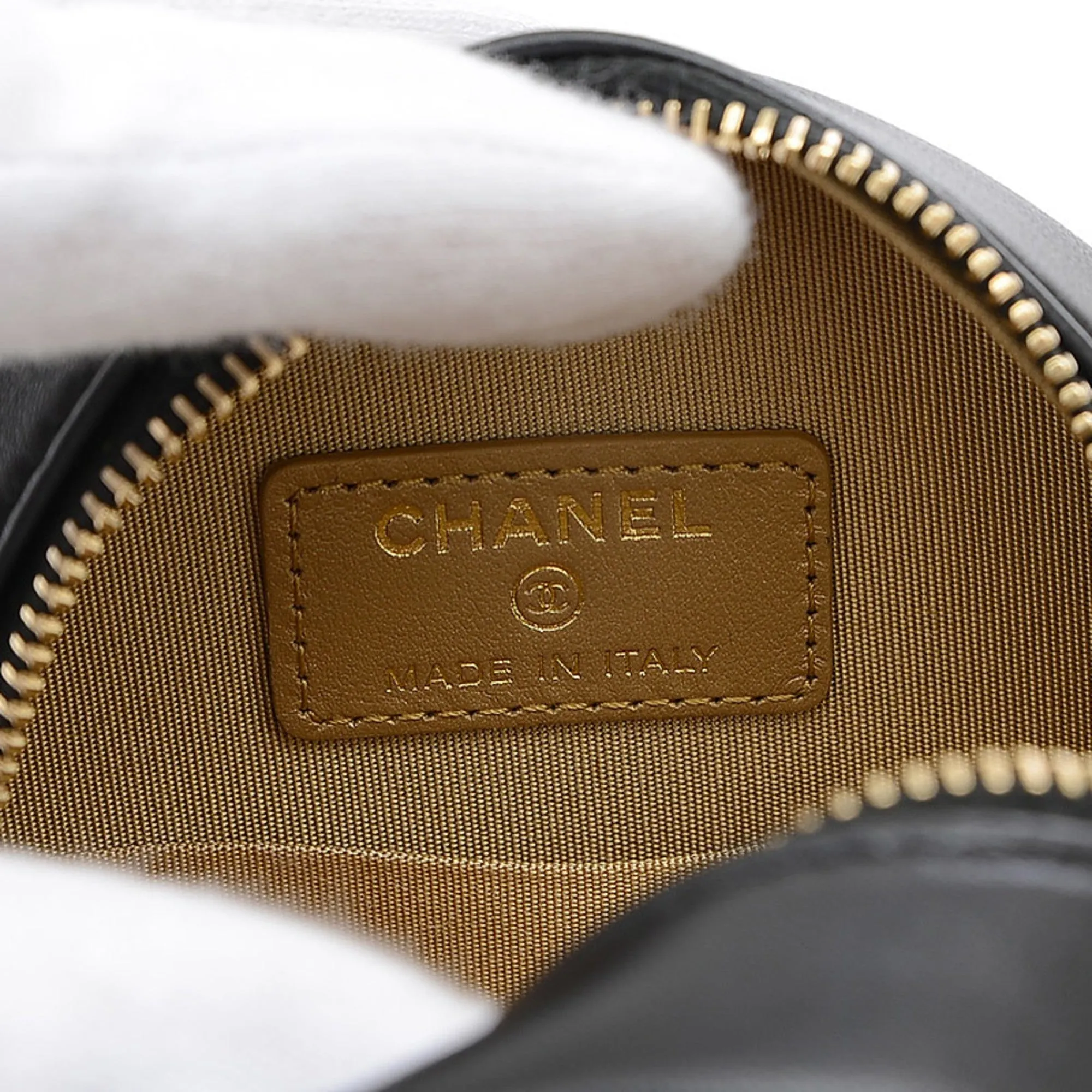 Chanel Women's Leather Shoulder Bag Black