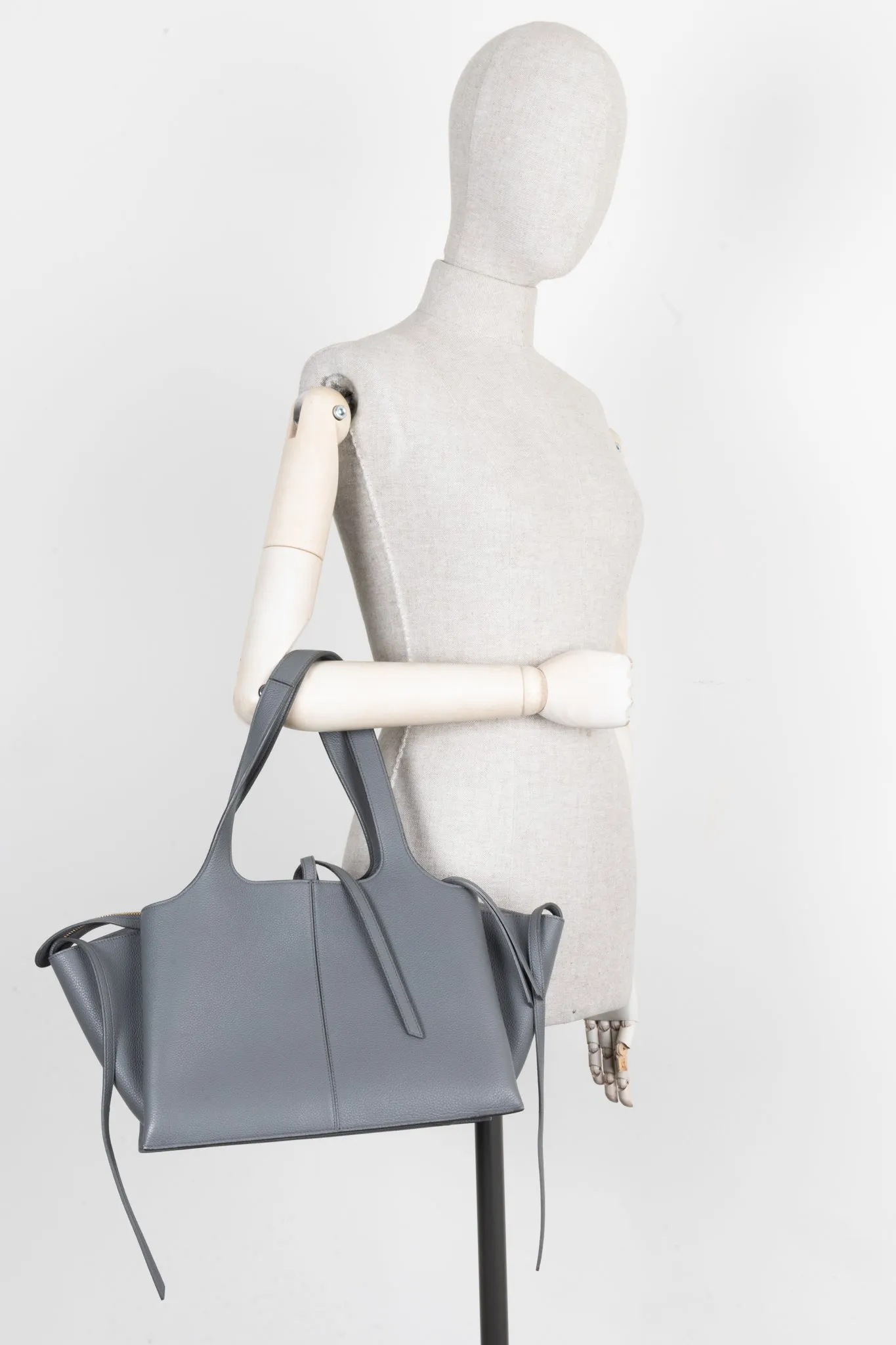 C??LINE Medium Trifold Shoulder Bag Grey