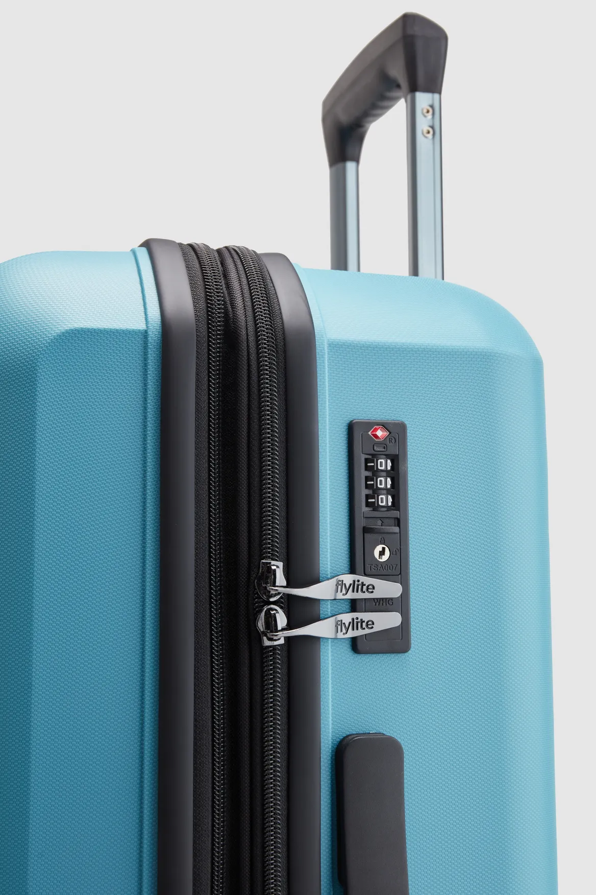 Clovelly Check-In 67cm Suitcase