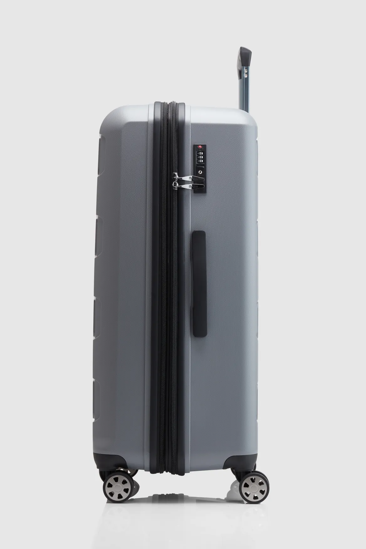 Clovelly Check-In 77cm Suitcase