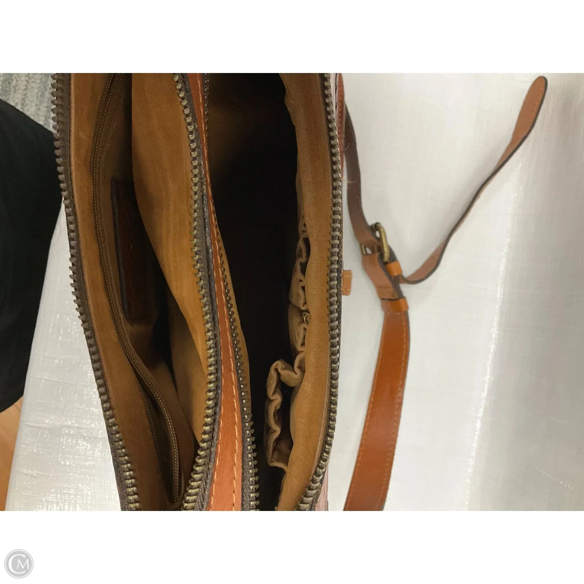 Crossbody Designer By Patricia Nash, Size: Large