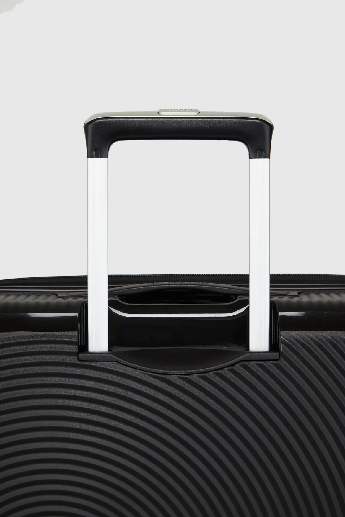 Curio 2 69cm Suitcase