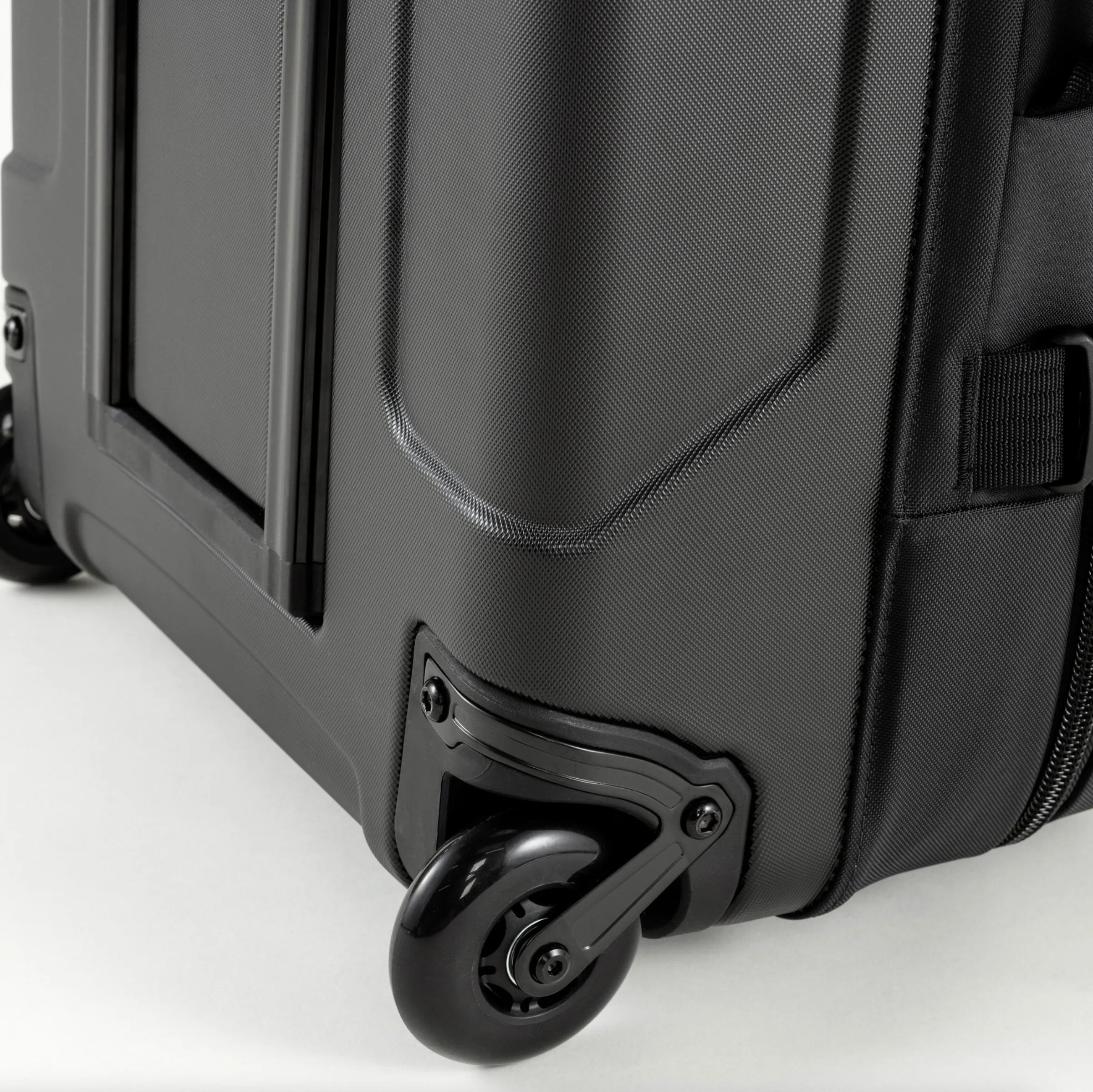 Fjallraven Frden Two Wheel Carry-On  35L