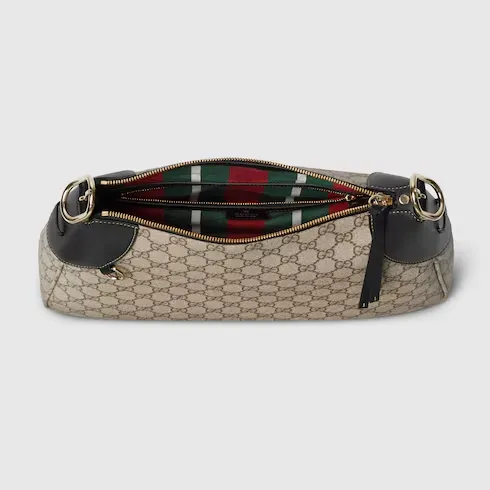 GG Emblem medium shoulder bag