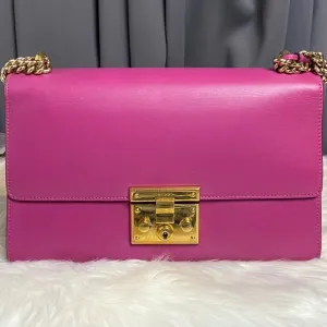 Gucci Padlock Small Shoulder Bag in Pink Leather