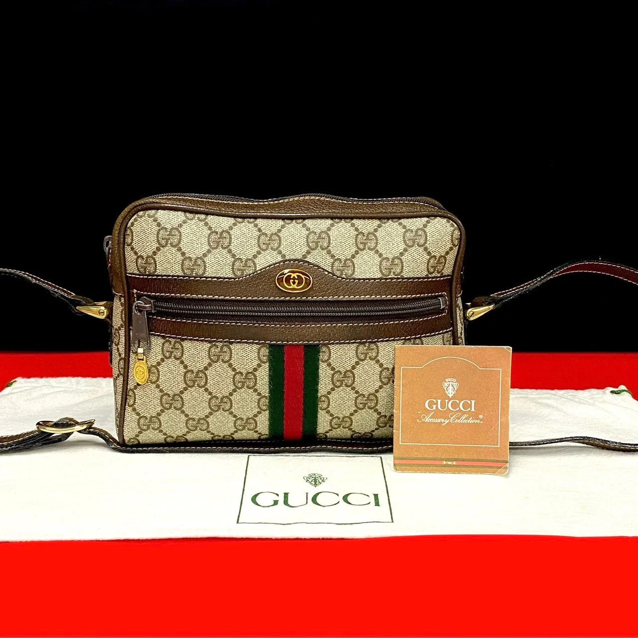 GUCCI Shoulder Bag leather Brown