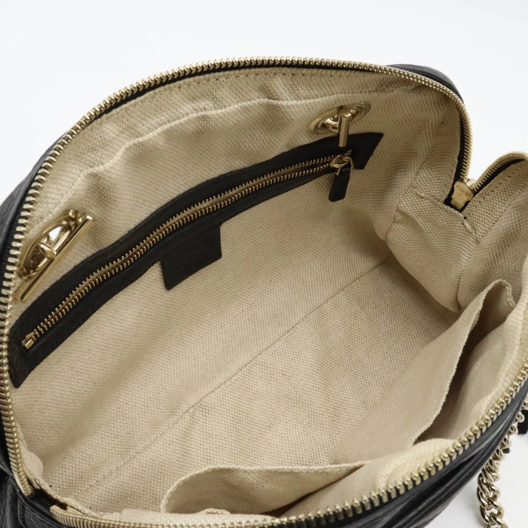 GUCCI Soho Interlocking G Chain Shoulder Bag Tassel Leather Black 308983