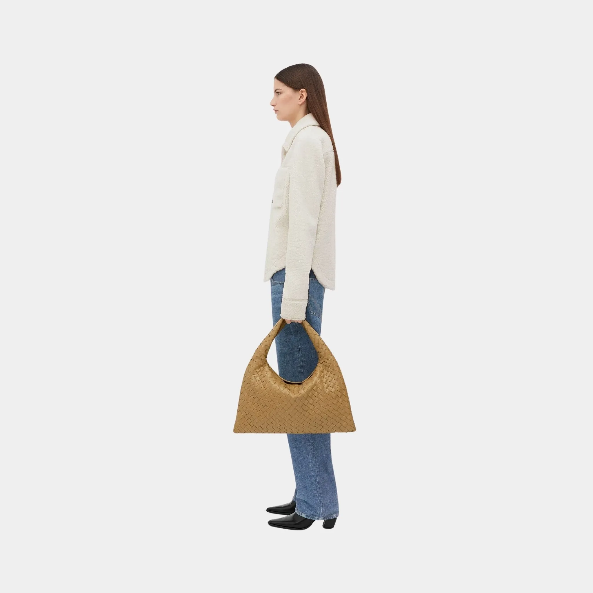 Hop Shoulder Bag