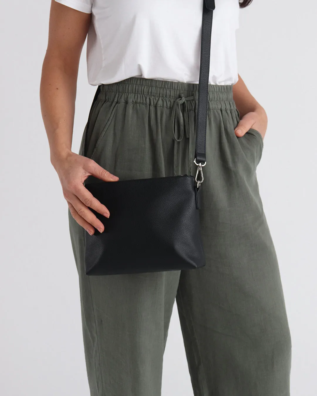 Joni Leather Crossbody - Black