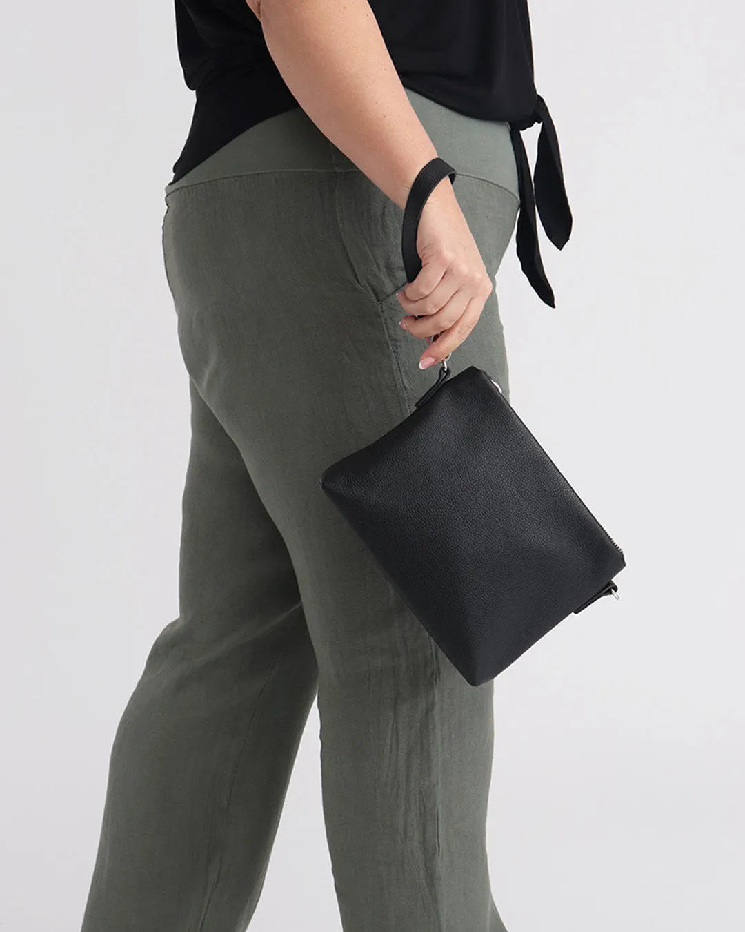 Joni Leather Crossbody - Black