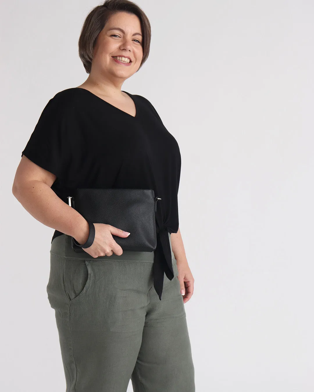 Joni Leather Crossbody - Black