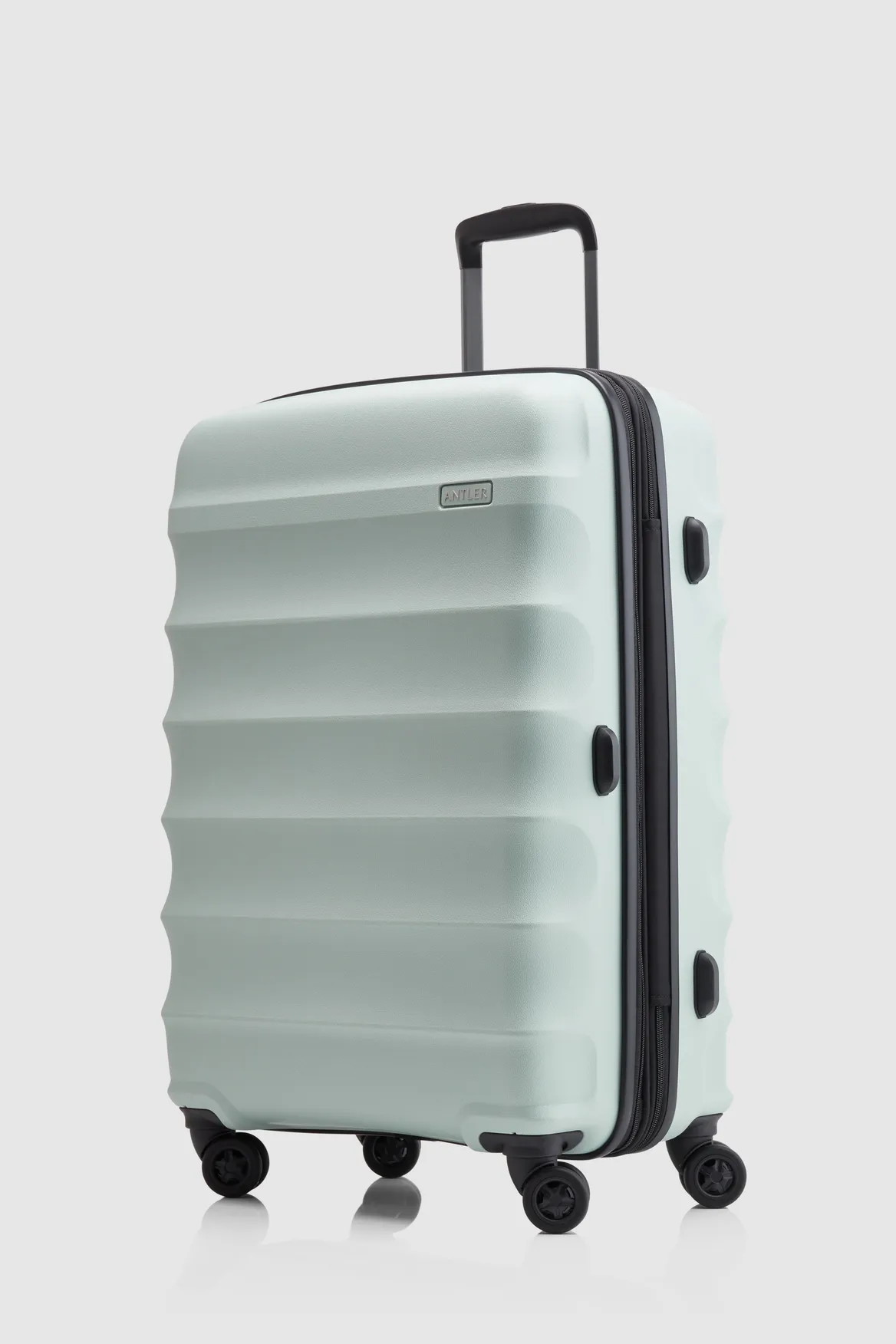 Juno Check-In 68cm Suitcase