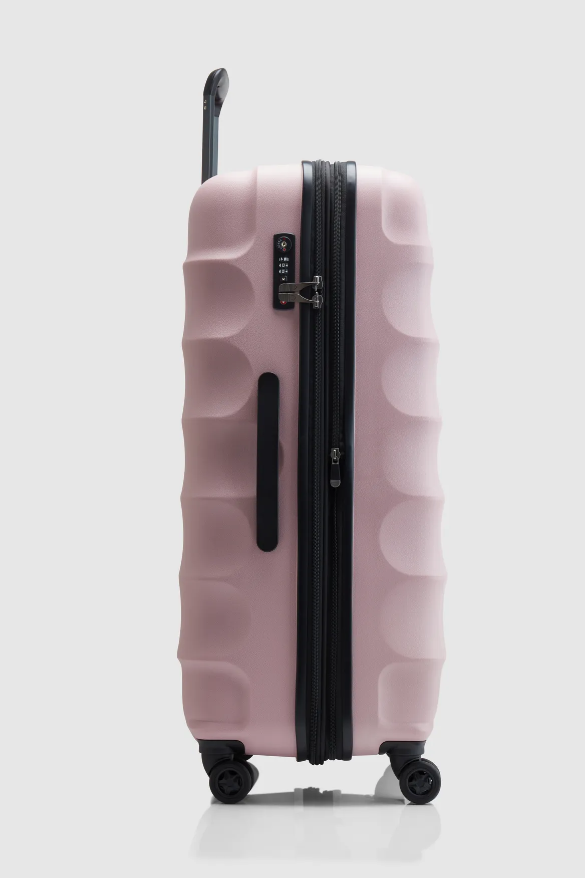 Juno Check-In 79cm Suitcase