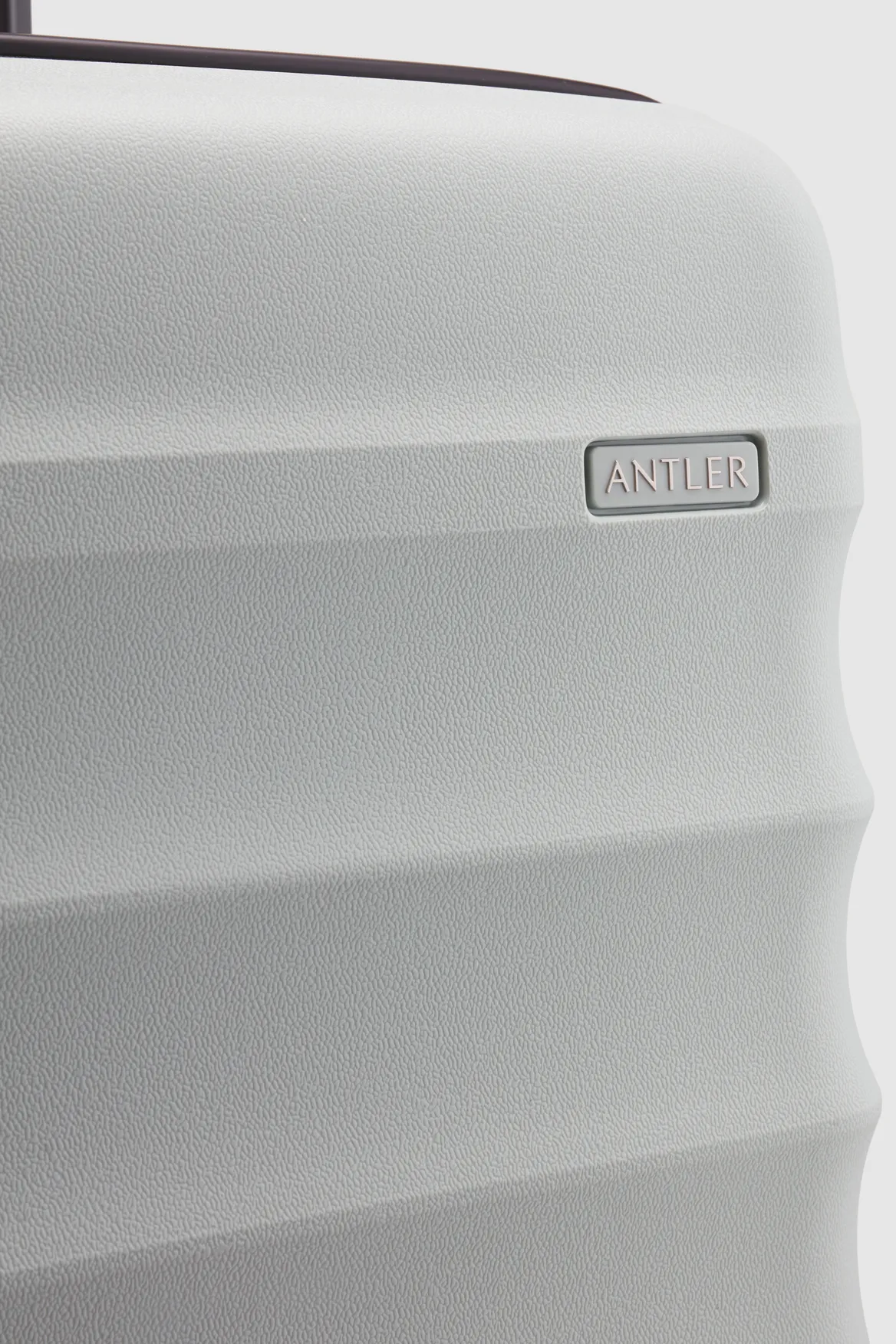 Juno Check-In 79cm Suitcase
