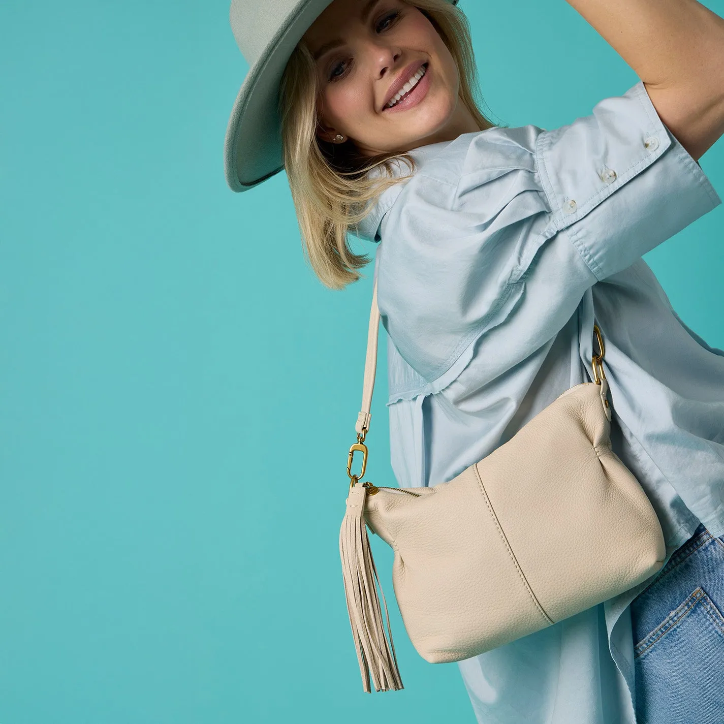 Kori Crossbody In Pebbled Leather - Birch