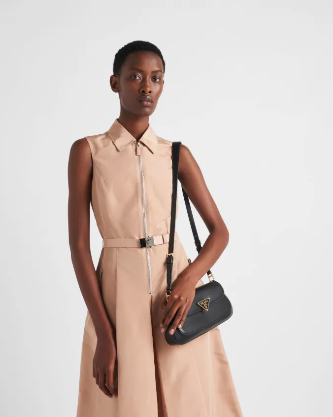 Leather shoulder bag