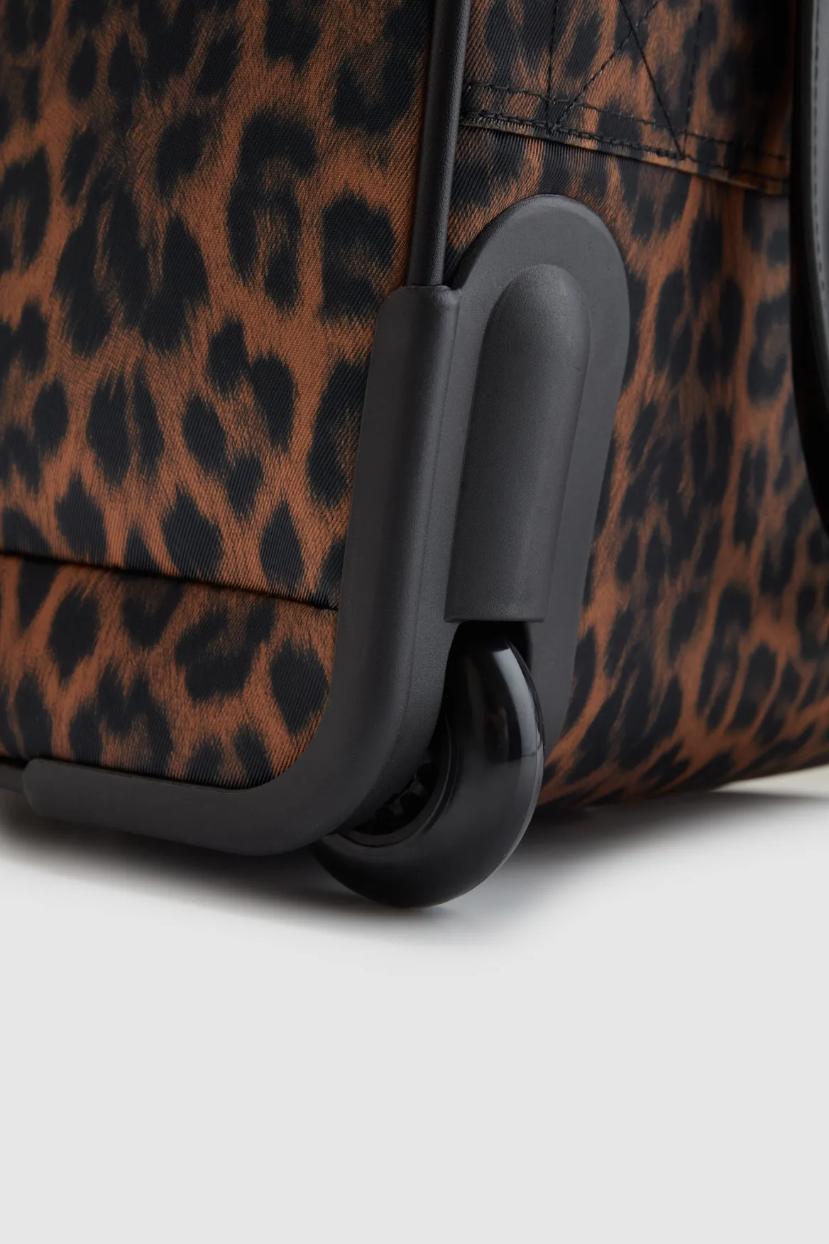 Leopard Under Seat Bag