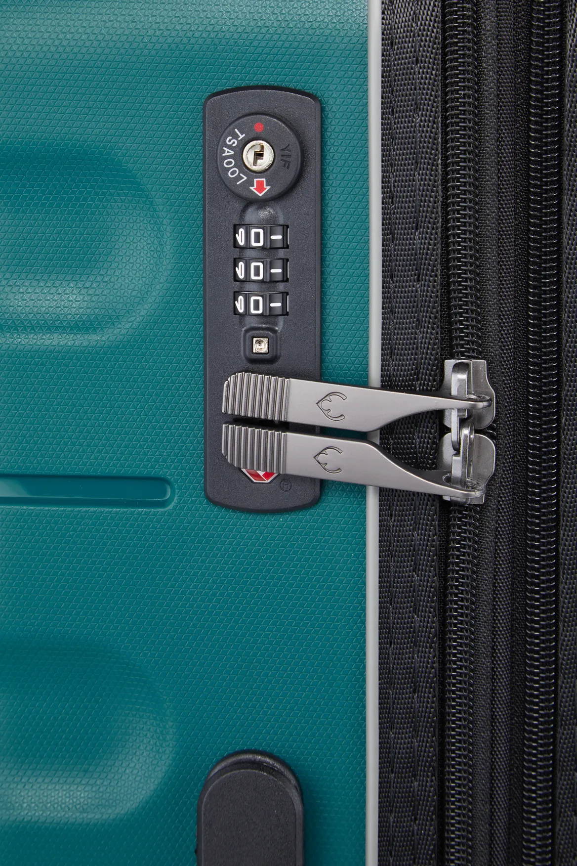 Lincoln 80cm Suitcase